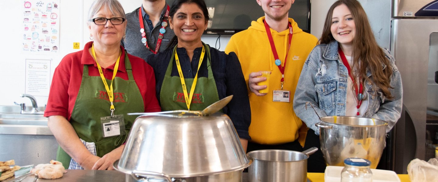 Barnsley College students making curry with Ma-Ba, Cutlery Works restaurant.